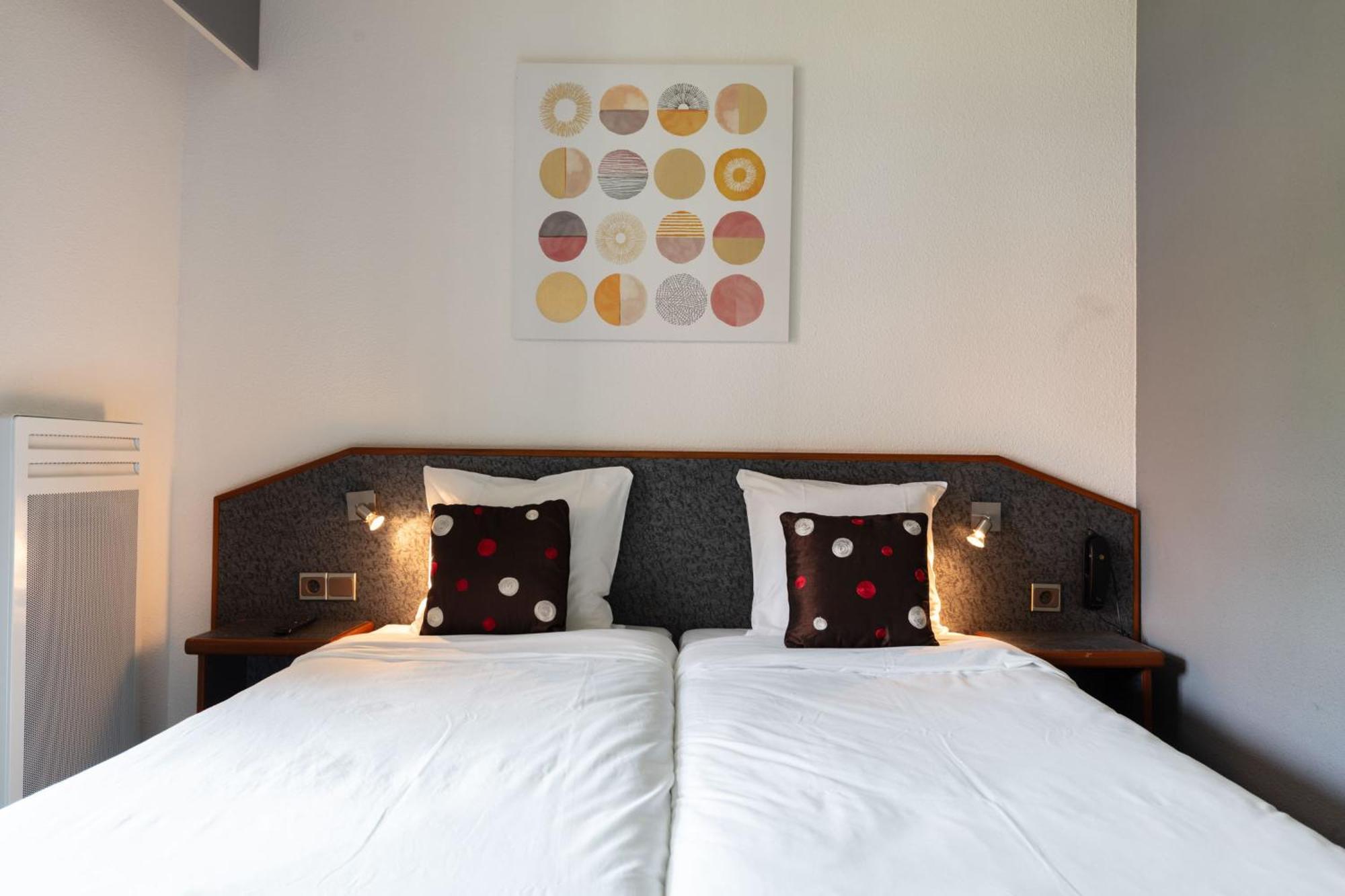 Hotel Restaurant La Vallee Noble, Proche Eguisheim Colmar Сулцмат Екстериор снимка