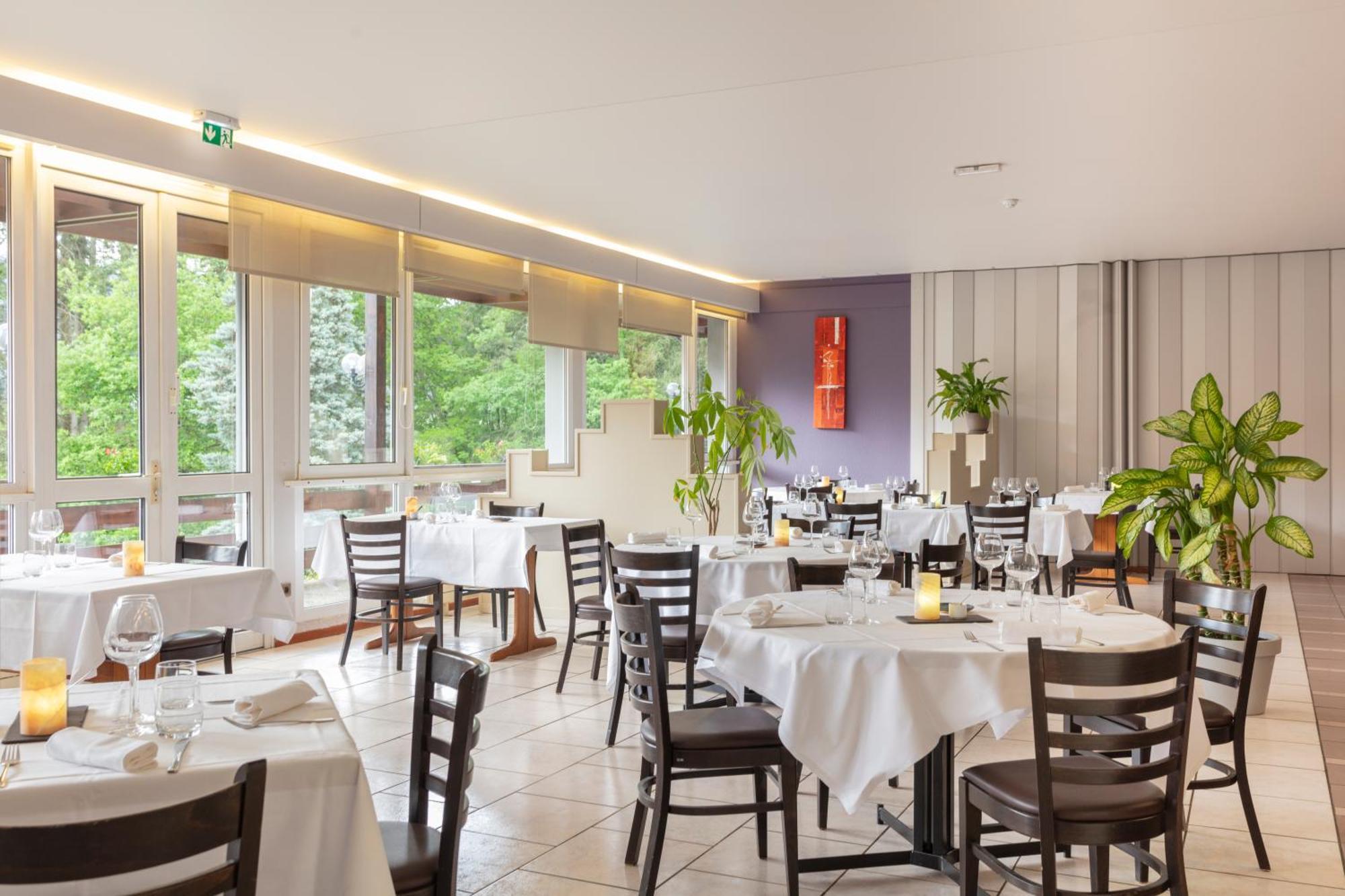 Hotel Restaurant La Vallee Noble, Proche Eguisheim Colmar Сулцмат Екстериор снимка