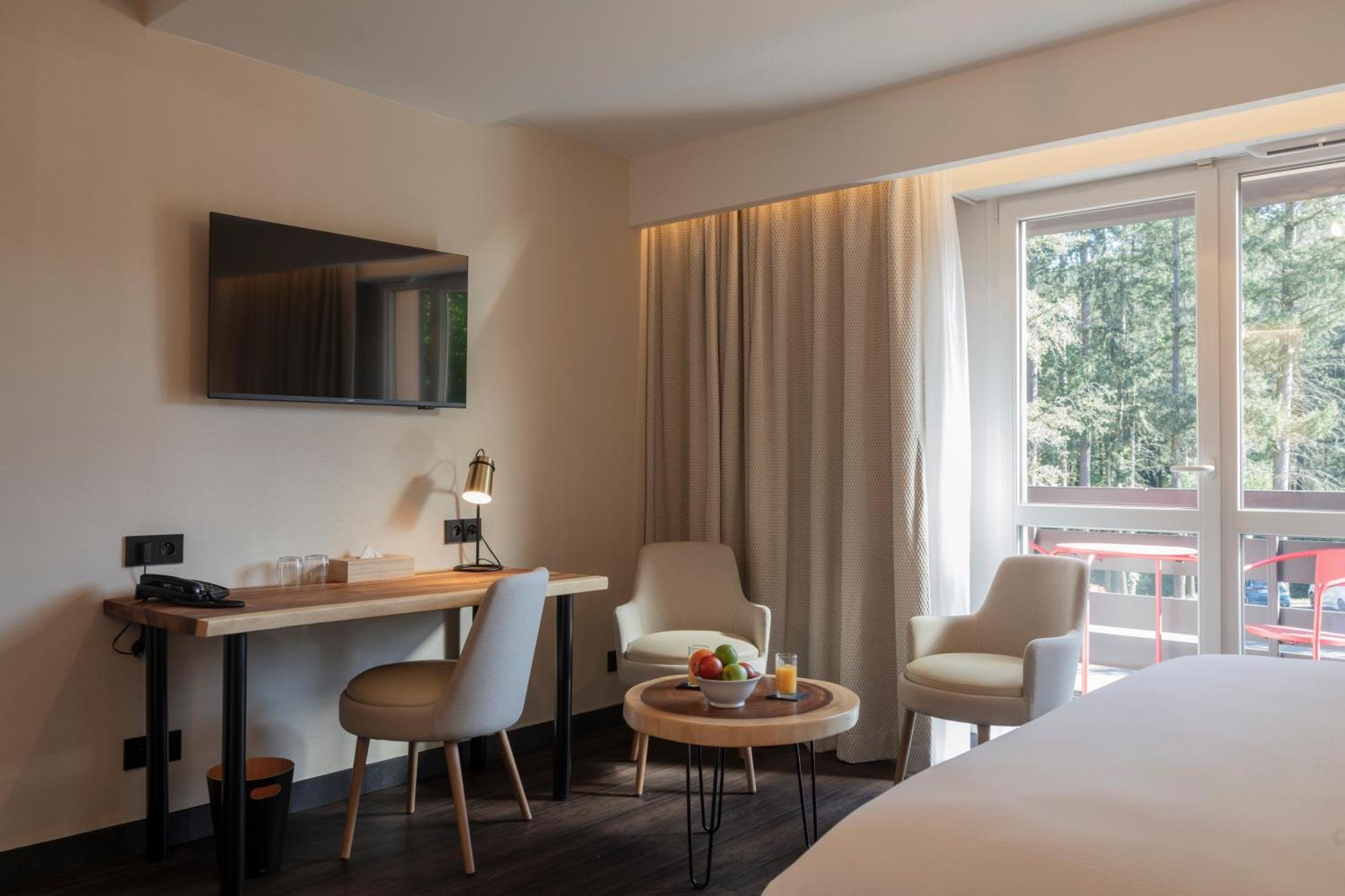 Hotel Restaurant La Vallee Noble, Proche Eguisheim Colmar Сулцмат Екстериор снимка