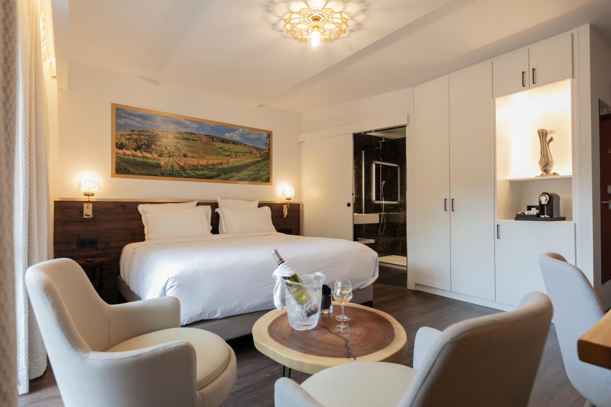 Hotel Restaurant La Vallee Noble, Proche Eguisheim Colmar Сулцмат Екстериор снимка