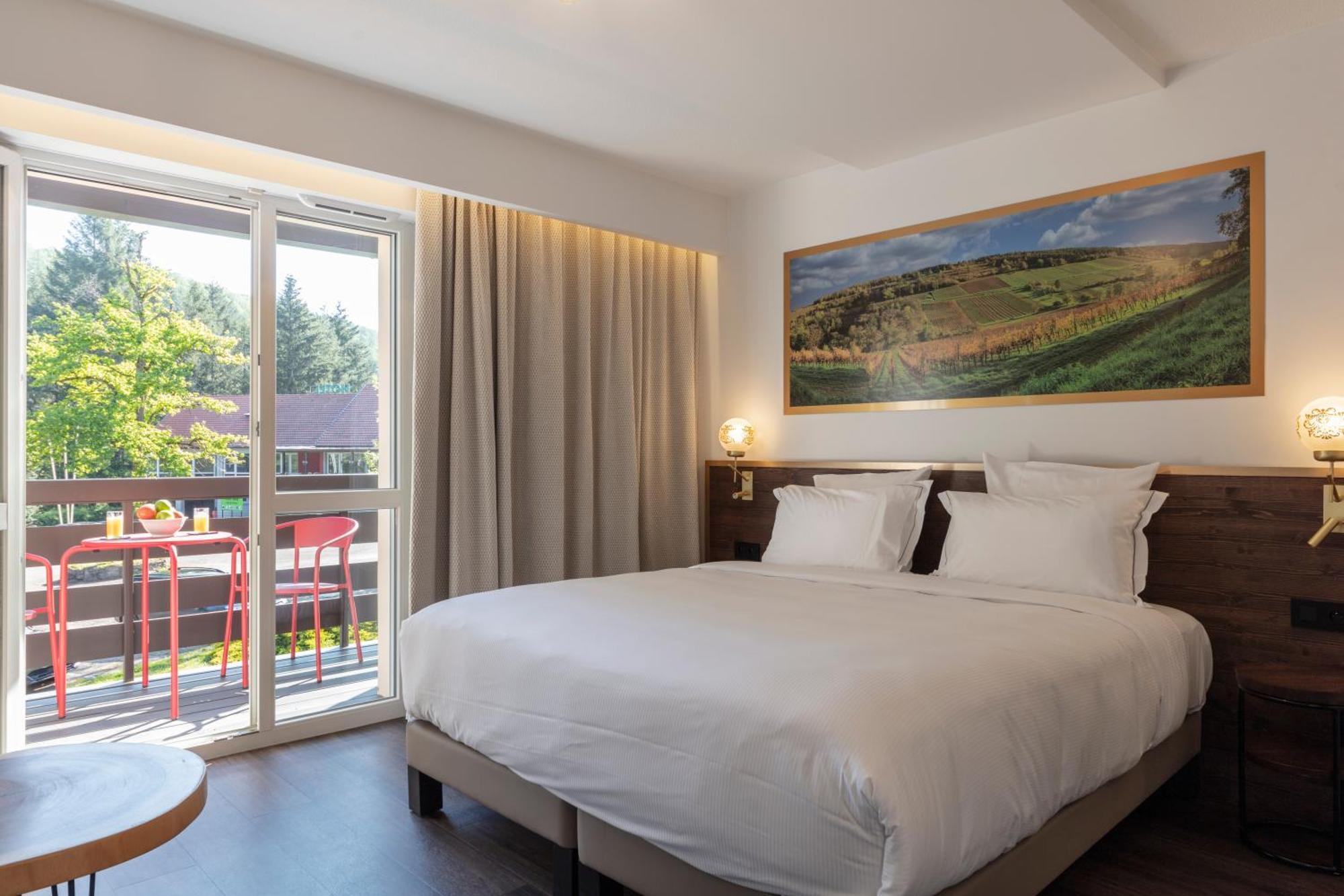 Hotel Restaurant La Vallee Noble, Proche Eguisheim Colmar Сулцмат Екстериор снимка